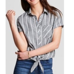 UNIVERSAL THREAD || striped button up crop